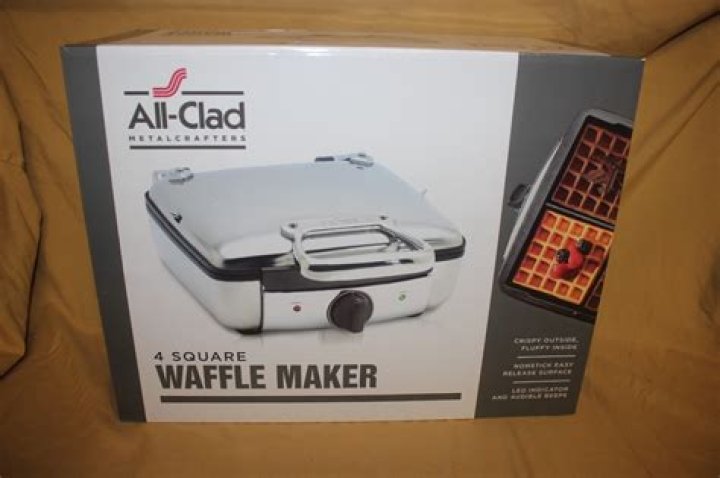How do you unlock all clad waffle maker?